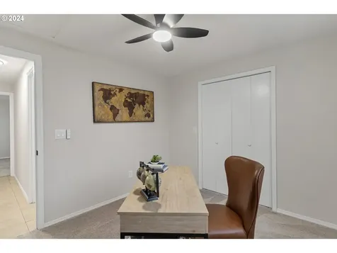 238 NW Sagan Loop Sheridan OR 97378