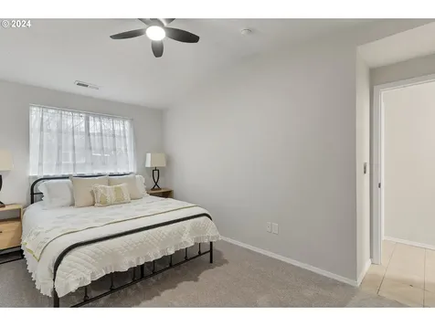 238 NW Sagan Loop Sheridan OR 97378