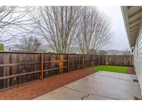 238 NW Sagan Loop Sheridan OR 97378