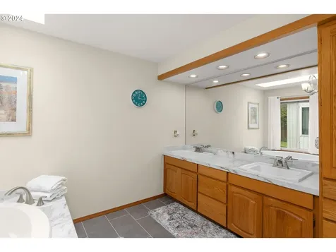14814 Se Graham Road Vancouver WA 98683