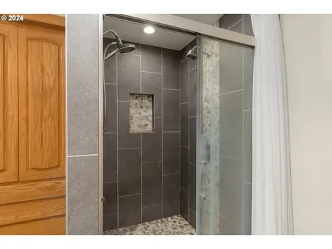 14814 Se Graham Road Vancouver WA 98683