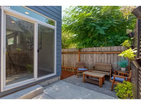 303 S Edwards Street Newberg OR 97132