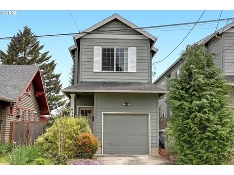9146 N Seward Avenue Portland OR 97217