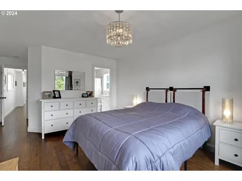 9146 N Seward Avenue Portland OR 97217