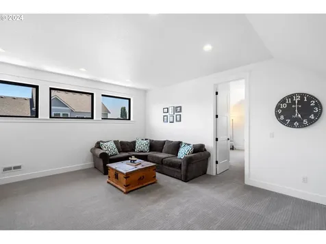 14207 Ne 52nd Avenue Vancouver WA 98686