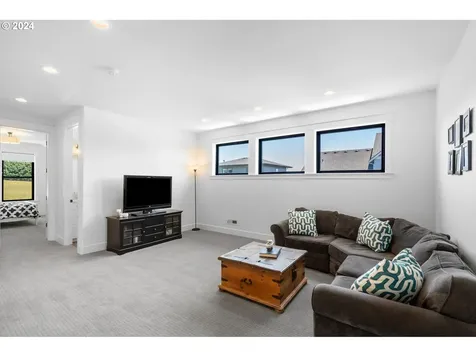 14207 Ne 52nd Avenue Vancouver WA 98686