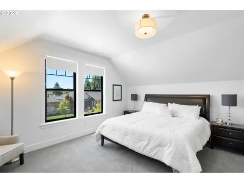 14207 Ne 52nd Avenue Vancouver WA 98686