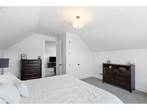 14207 Ne 52nd Avenue Vancouver WA 98686