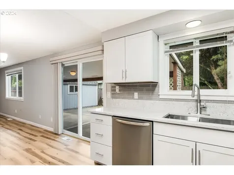 3820 Ne Azalea Street Hillsboro OR 97124