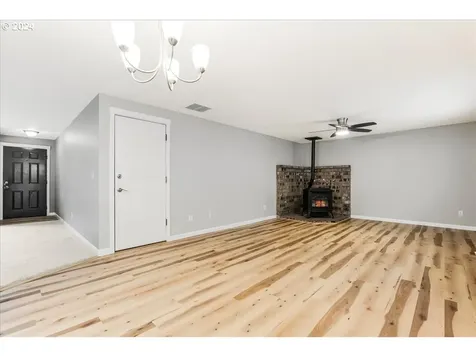 3820 Ne Azalea Street Hillsboro OR 97124