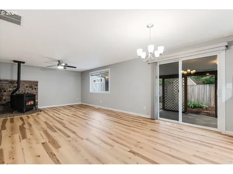 3820 Ne Azalea Street Hillsboro OR 97124