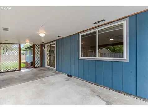 3820 Ne Azalea Street Hillsboro OR 97124