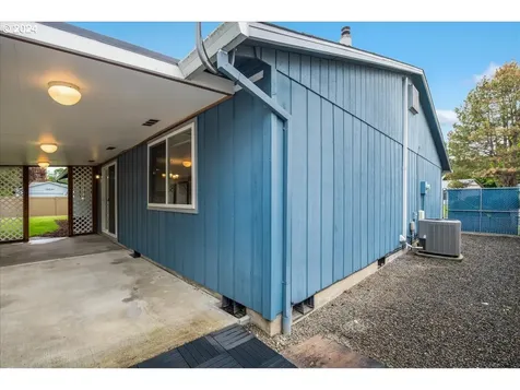 3820 Ne Azalea Street Hillsboro OR 97124