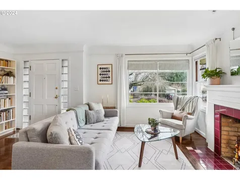 404 NE 86th Avenue Portland OR 97220