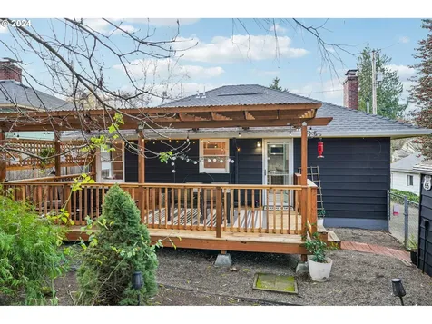 404 NE 86th Avenue Portland OR 97220