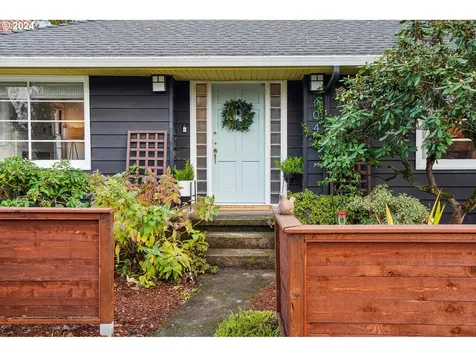 404 NE 86th Avenue Portland OR 97220