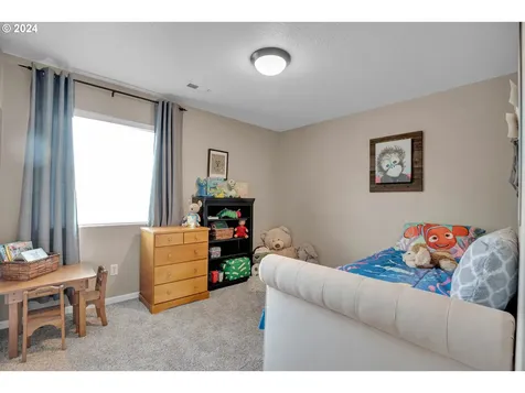 2138 N Laurelwood Street Canby OR 97013