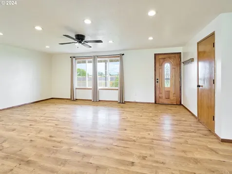 34546 Grand Prairie Road Se Albany OR 97322