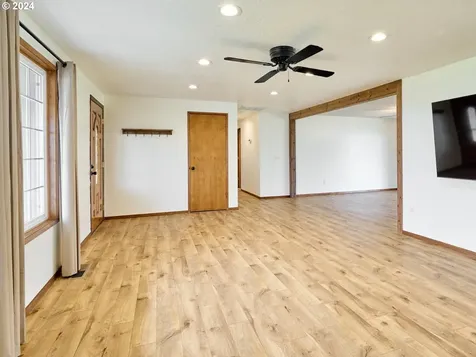 34546 Grand Prairie Road Se Albany OR 97322