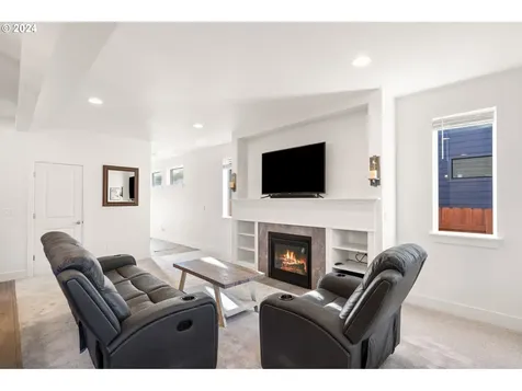 126 S 39th Drive Ridgefield WA 98642