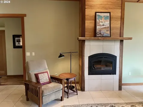 731 Upper Lakeview Road White Salmon WA 98672