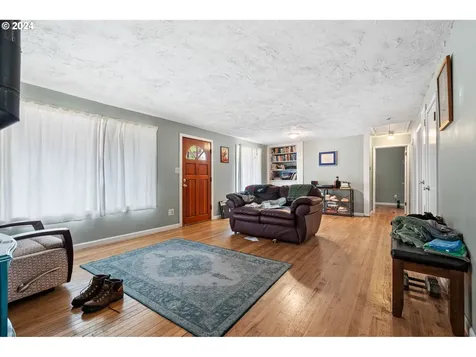 11895 Sw 11th Street Beaverton OR 97005