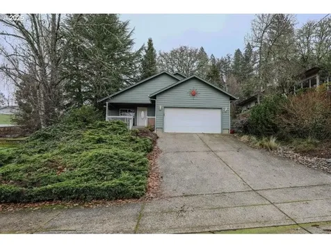 1147 SE Kane Street Roseburg OR 97470