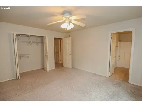 1147 SE Kane Street Roseburg OR 97470