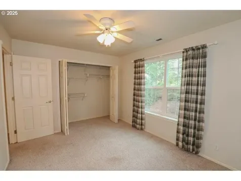 1147 SE Kane Street Roseburg OR 97470