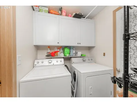 681 Hamlin Drive Canyonville OR 97417