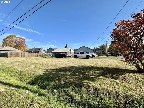 106 SE 2nd Street Battle Ground WA 98604