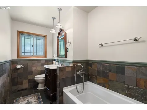 9001 Nw 12th Avenue Vancouver WA 98665
