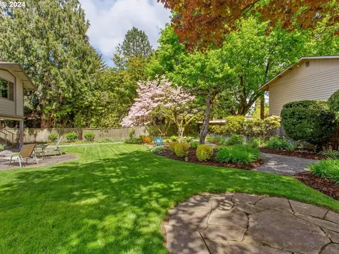 9001 Nw 12th Avenue Vancouver WA 98665
