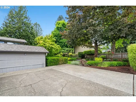 9001 Nw 12th Avenue Vancouver WA 98665