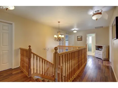 1417 W F Place La Center WA 98629