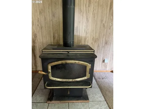 58525 SW Hebo Road Grand Ronde OR 97347