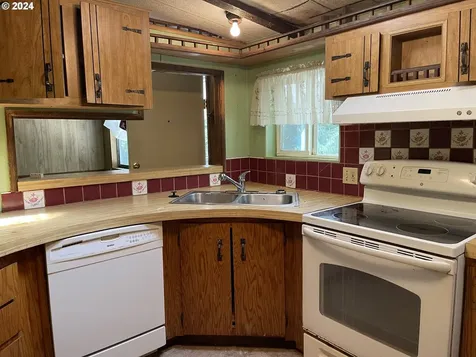 58525 SW Hebo Road Grand Ronde OR 97347