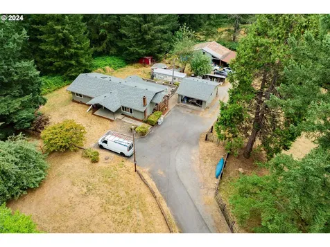 2701 Ne 292nd Avenue Camas WA 98607