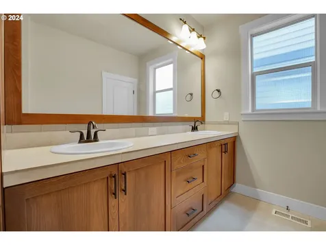16937 Sw Friendly Lane Beaverton OR 97007