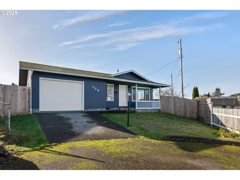 124 Holly Court Reedsport OR 97467