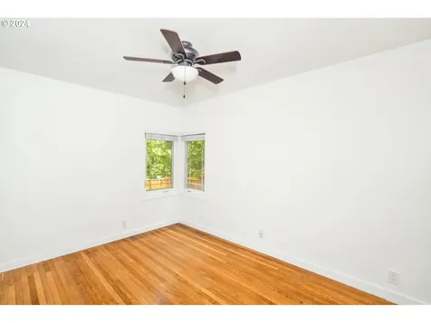 3944 Sw Beaverton Hillsdale Highway Portland OR 97221