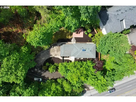 3944 Sw Beaverton Hillsdale Highway Portland OR 97221