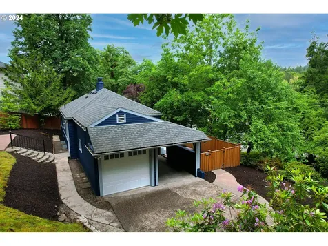 3944 Sw Beaverton Hillsdale Highway Portland OR 97221