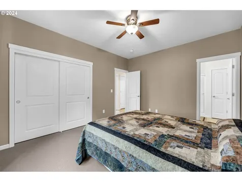 409 Stone Park Kalama WA 98625