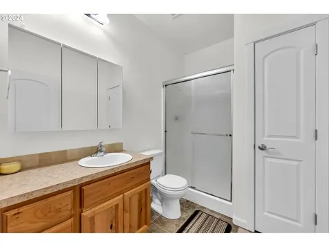 409 Stone Park Kalama WA 98625