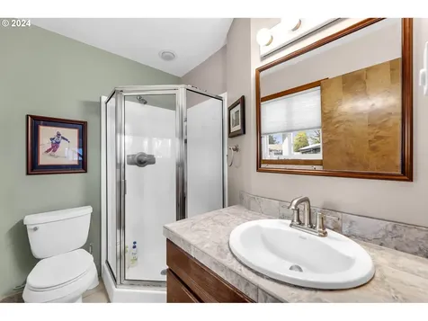 3308 Ne 127th Avenue Vancouver WA 98682