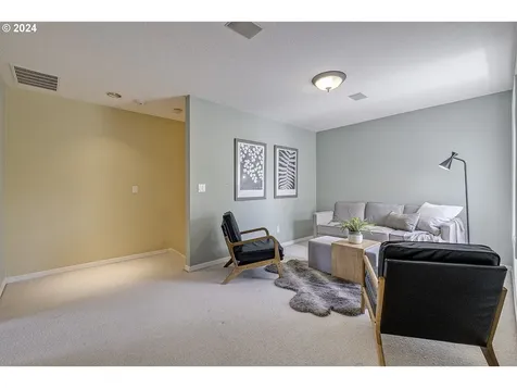 325 Nw Sundown Way Portland OR 97229