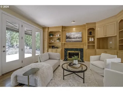 325 Nw Sundown Way Portland OR 97229