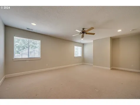 16017 Ne 79th Way Vancouver WA 98682