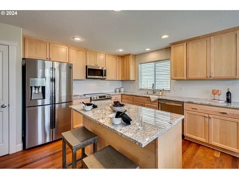 16017 Ne 79th Way Vancouver WA 98682